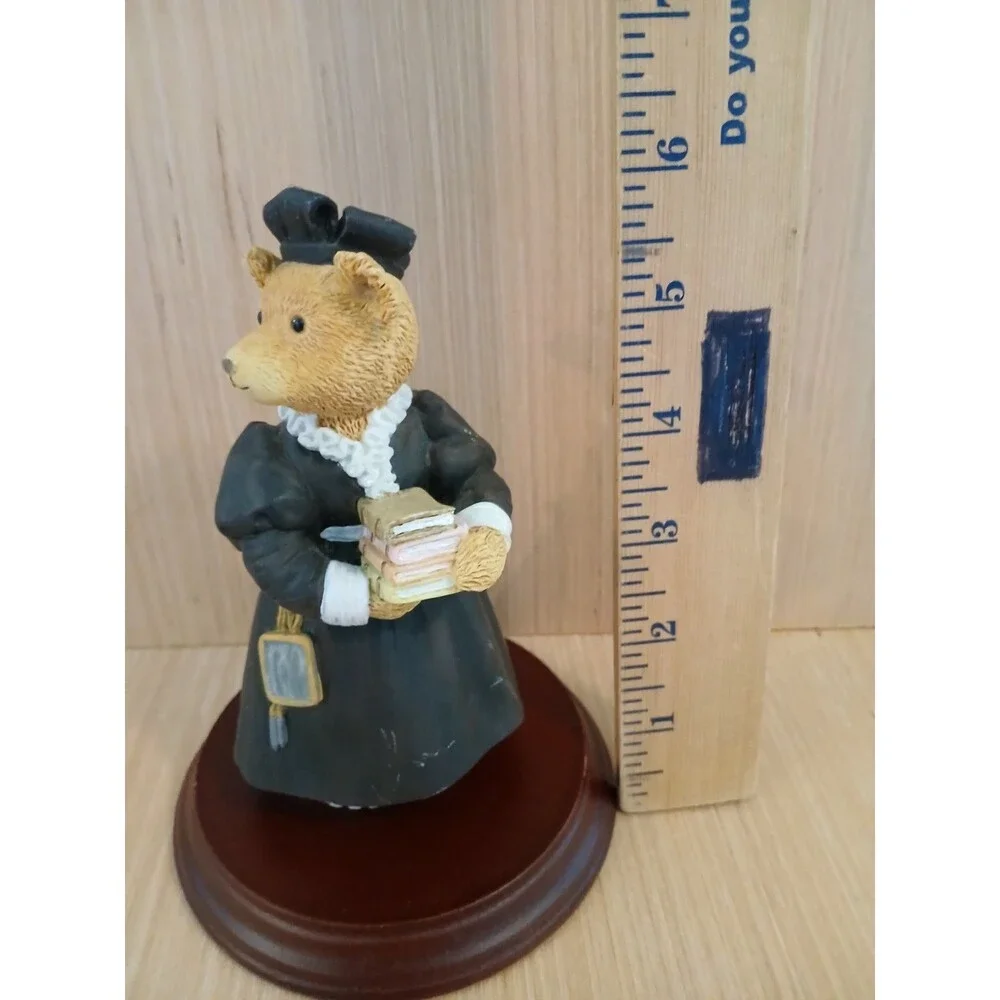 Upstairs Downstairs Bears Figurine Teacher Holding Books Shelf Decor